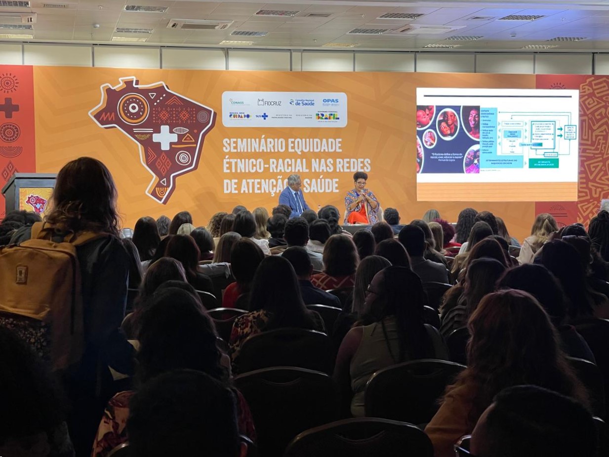 Sesau_no_Seminário_Equidade_Étnico-Racial_nas_Redes_de_Atenção_à_Saúde_Leandro_Freitas_Ascom_Sesau_1.jpeg